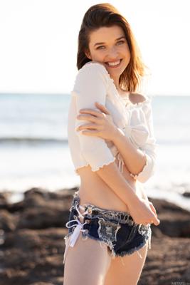 Serena Wood - Shoreline Secrets - Photo 9 by MetArt