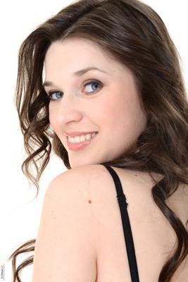 Serena Wood - Simply Divine - Photo 44 by iStripper