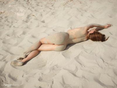 Viktoriia Aliko - Beach Nudes - Photo 10 by Hegre