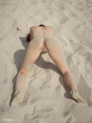 Viktoriia Aliko - Red Flag Ibiza - Photo 15 by Hegre
