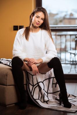 Viktoriia Aliko - Cashmere - Photo 18 by MetArt
