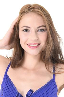 Viktoriia Aliko - I Won The Blue Ribbon - Photo 10 by iStripper