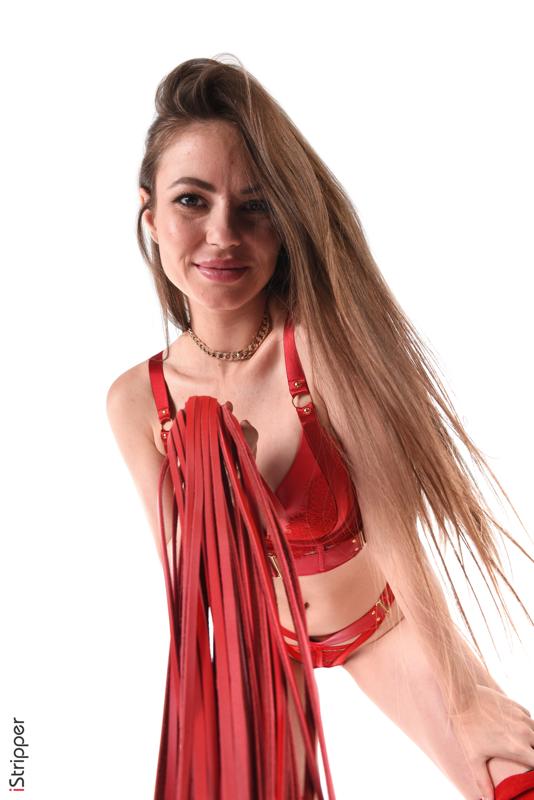 Viktoriia Aliko - Man-Trap In Red - Photo 10 by iStripper